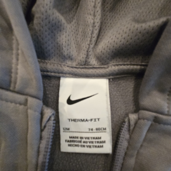 Nike Kids Gray Tracksuit Set - Picture 2 of 5